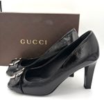 Gucci  Sachalin GG Buckle Patent Black Leather Peep Toe Heels Sz 39.5 Luxury Photo 1