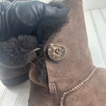 UGG  Women's Bailey Button II Short Chocolate Boots Size 9 Photo 7