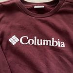 Columbia Crewneck Photo 1