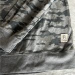 Pressbox Pullover Photo 2