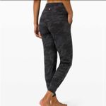 Lululemon Align Joggers 28” Gray Camo SZ 4 Photo 1