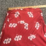 Patagonia Womenโs Medium Red Floral Wrap Skirt Photo 7