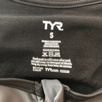 Tyr. Womens Competitor Singlet Shelf Bra UPF 50+ Pocket Gray Pink S Photo 2