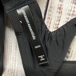 Amazon Essentials Women's Classic T Photo 9