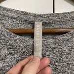 Athleta Gray Marled Long Sleeve Crew Neck Relaxed Fit Sweatshirt Top Women's L Photo 2