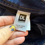 DL1961  Nicky Mid-Rise Cigarette Jean Size 28 4Way Stretch 360 Comfort in Waverly Photo 10