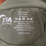 Zyia  Active Kettle Ball Moon Olive Green Athletic Workout Tank Top Size Small Photo 6