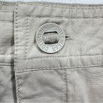 Columbia  Cape Pleasant Shorts Khaki Tan Patch Pockets UPF 15 Sun Protection Photo 2