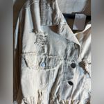 POL  NWT fringe denim jacket, cream colored, distressed, small but oversized Photo 10