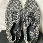 Disney  MICKEY MOUSE MENS / WOMENS SIZE 11(11”) BLACK AND GRAY MICKEY DESIGN Photo 2