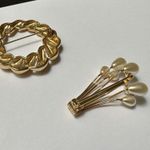 Lot Of 2 Signed Napier Gold Tone Brooch Pin Photo 3