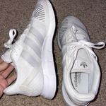 Adidas tennis shoes Photo 0