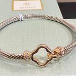 Atterri | Two Photo 9