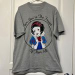 Disney  Snow White Mom is the Fairest Grey Graphic T-Shirt Size 2XL EUC #6061 Photo 2