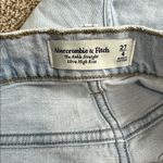 Abercrombie & Fitch The Ankle Straight Ultra High-Rise light wash jeans Photo 6