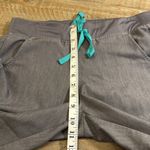 FIGS  technical collection scrub set graphite top size XS bottoms size S/P Photo 10