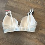 Maidenform  Demi Coverage Push‎ Up and In Bra Style DM9900 Size 34 D NWT White Photo 4
