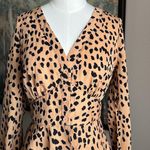 Essue Spotted button front blouse Photo 2