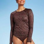 All In Motion NEW  Long Sleeve Leopard Rashguard M Photo 0