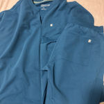 Fabletics  Scrubs Set Photo 2