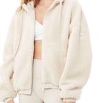 Alo Yoga  Reversible Sherpa Jacket Photo 1