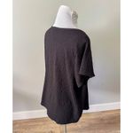 Old Navy Fitted Square-Neck T-Shirt in Textured Black Photo 6