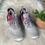 Nike • free viritous wolf grey fuchsia size 9 Photo 93