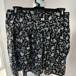 Forever 21 floral flowy skirt black and white size m Photo 0