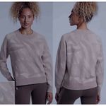 Athleta Multicolor Abstract Textured Crew Neck Pullover Sweater Women L Cream Photo 1