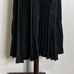 Chicwish NWT  Black High-Waisted Full Pleated Maxi Skirt, Sz Small Photo 10