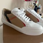 Burberry  London Low Top Sneakers Photo 0