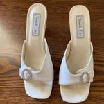 Touch Ups Ivory  Wedding Shoes 6M Buckle And Rhinestones. Photo 9
