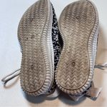 Kendall + Kylie Women's Sz 7 Ezora Knit Sneakers White/Black Speckle Shoes Photo 8