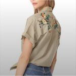 Madewell Embroidered Tie Front Safari Shirt Womens Small Floral Tan Camp Western Photo 10