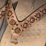 Vionic  Floriana Womens Flip Flop Sandals Brown Leather Slip On Thongs Photo 1