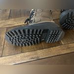 L.L.Bean women’s 6 Photo 4