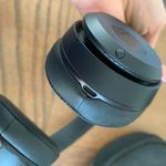 Beats by Dre Wireless Photo 2