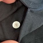 Lululemon *Flawed Athletica Black wideleg reversible Capri Leggings Photo 2