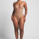 SKIMS NWT  Body Underwire Thong Bodysuit Sienna S ( SOLD OUT)i Photo 4