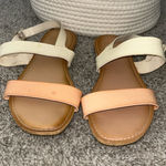 Old Navy  Tan and Cream Slide-On Sandals Summer Vacation Festival Women’s‎ Size 9 Photo 0