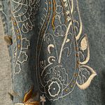White Stag  Women’s Small (4/6) Floral Embroidered Jean Jacket Vintage 90s Denim Photo 7