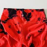 Lululemon ATHLETICA Tie Dye Red Black Wunder Train HR Crop 21" Leggings - US 10 Photo 3