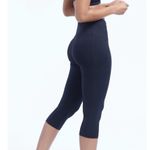 NWT Marika Brooke High Rise Tummy Control Capri in Black Photo 11