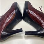 Nine West  burgundy Croc Embossed Leather Heels  - Size 7.5M Photo 4