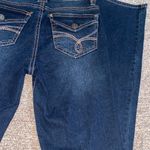 Wall Flower Jeans Photo 1