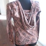 Fang Lightweight Hoodie Photo 2