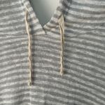 Charlotte Russe Cropped Hoodie Photo 1