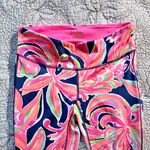 Lilly Pulitzer  Weekender High-Rise Midi Legging – Banana Flambé Print Size S🧡 Photo 3