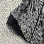 Lululemon  Hotty Hot Shorts 4" Low Rise Seawheeze Illusionary Athletic Women's‎ 6 Photo 2