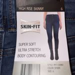 Seven 7 brand skin fit jeans! Nwt! High rise skinny! Photo 6